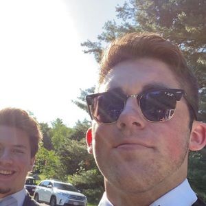 Meet your Posher, Alex